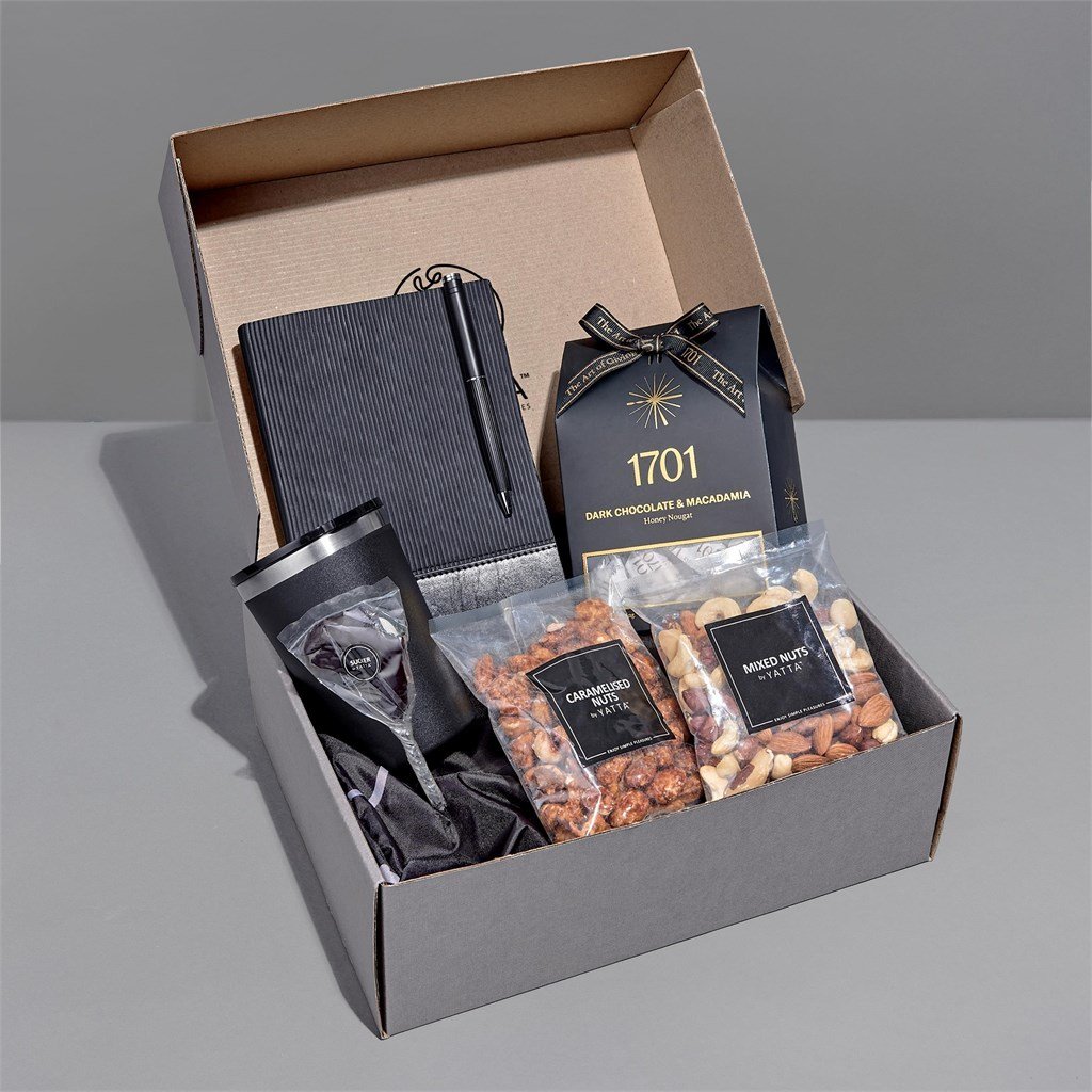 Elegant Ensemble Hamper