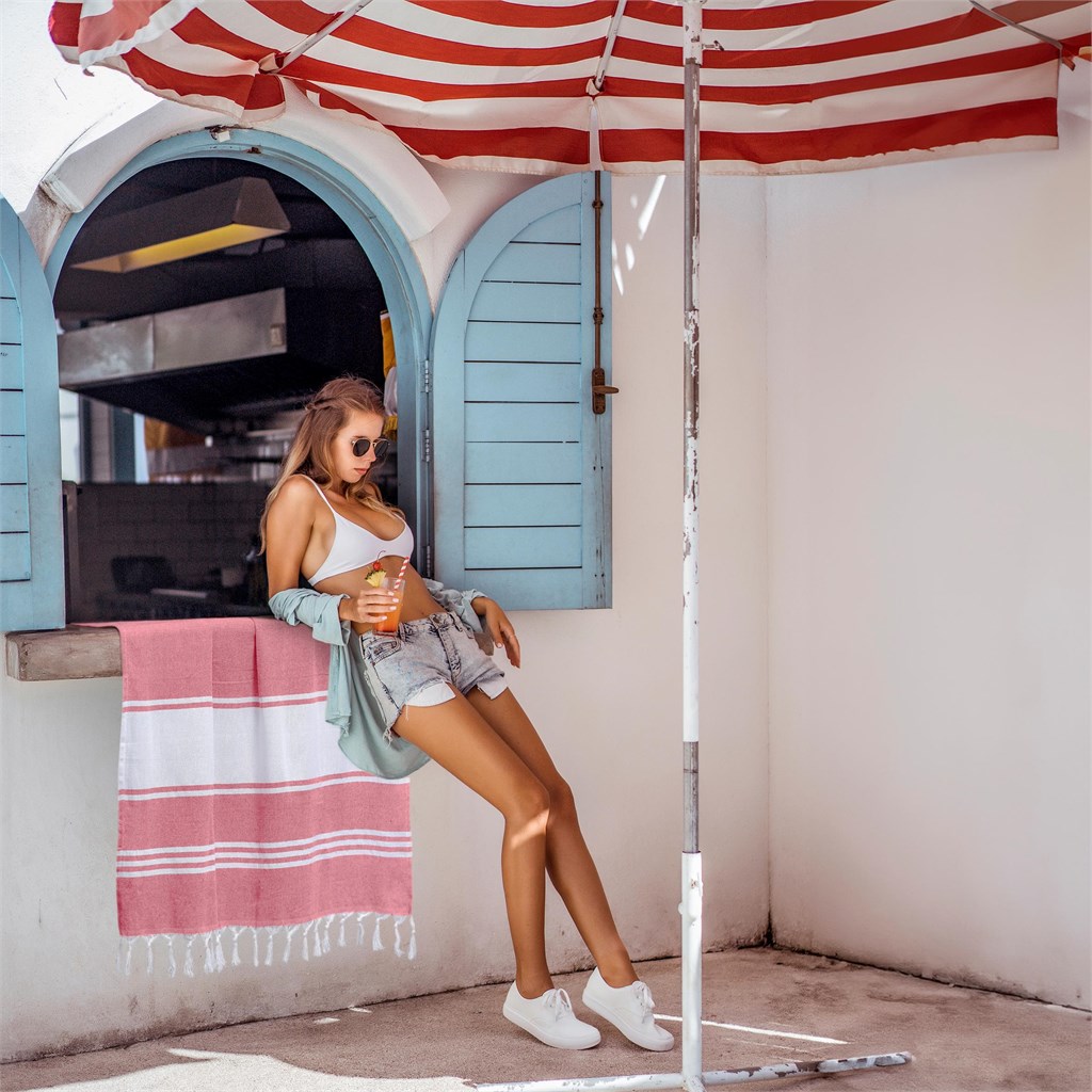 Santa Cruz Cotton-Rich Beach Towel & Drawstring Bag